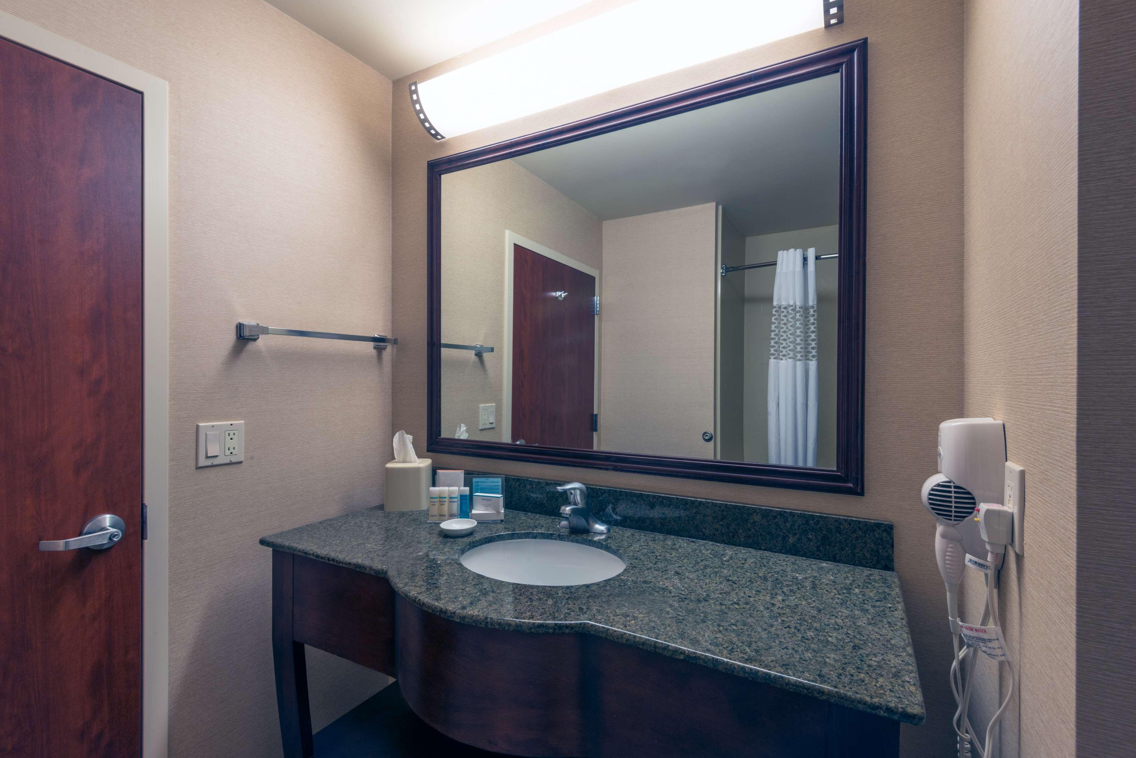 Hampton Inn & Suites Colorado Springs-Air Force Academy/I-25 North Екстериор снимка